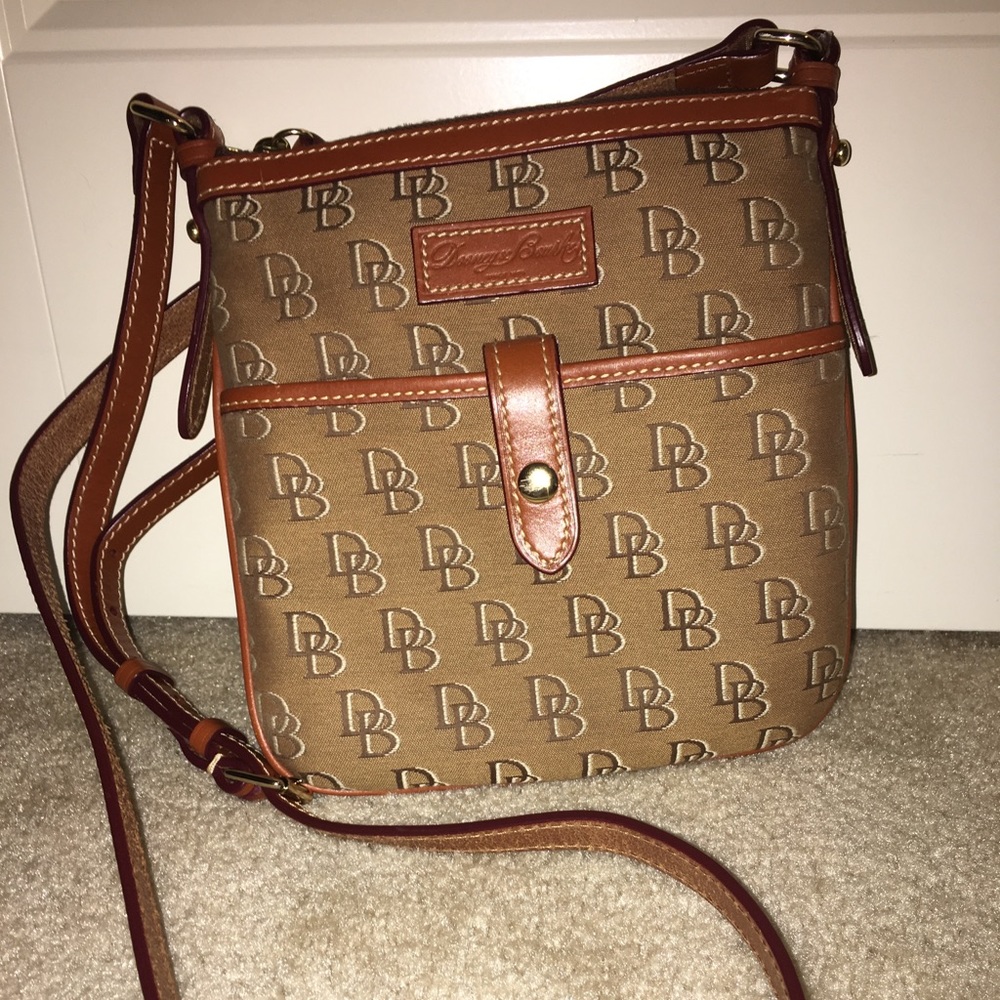 Dooney and Bourke Crossbody Purse